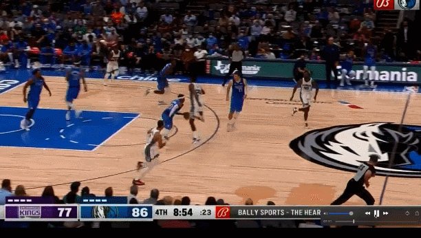 1635845737101052346.gif 2.gif